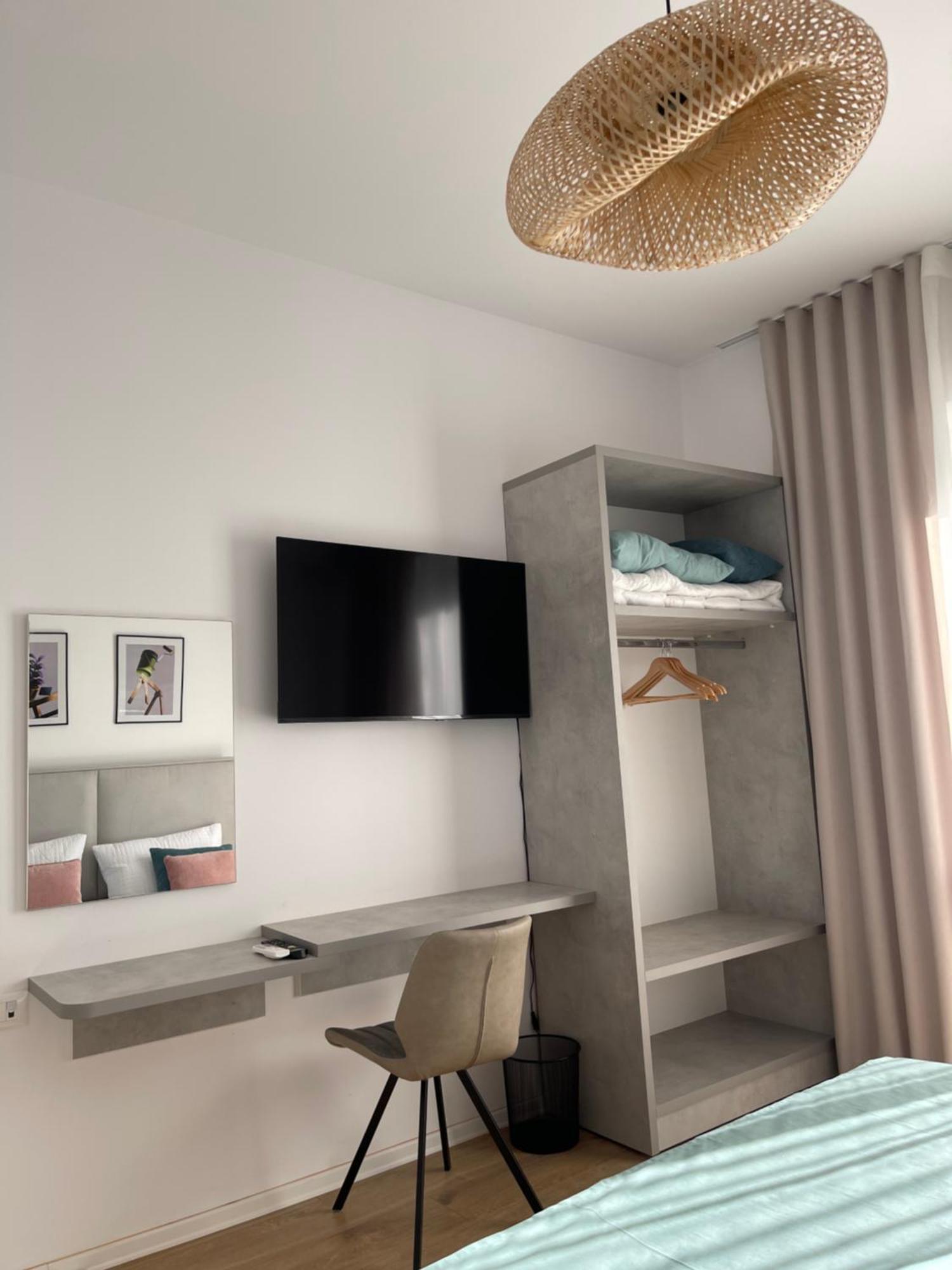 Sunny City Center Apartment Lezhë Eksteriør billede